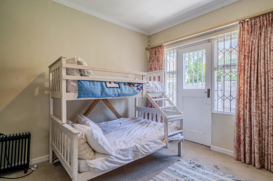 3 Bedroom Property for Sale in Oranjezicht Western Cape